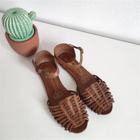 sandali chiusi chanel